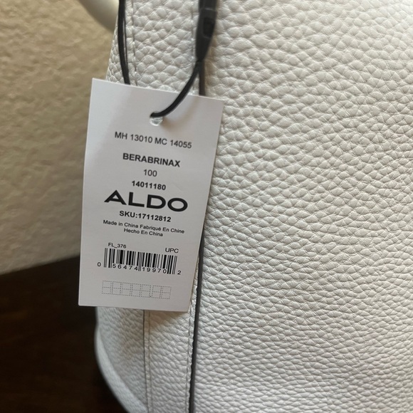 Aldo Berabrinax White Bucket Bag - Picture 7 of 10